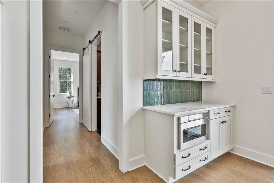 Furnished interior view inside a new home in Laurel Brooke, Peachtree City (Image 36).