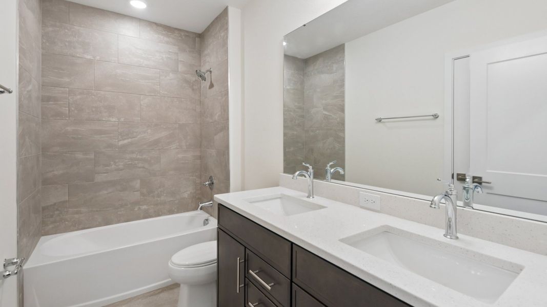 Furnished interior view inside a new home in Grasslands West, Lakeland (Image 29).