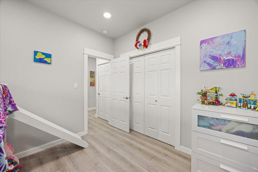 Furnished interior view inside a new home in , Granbury (Image 30).