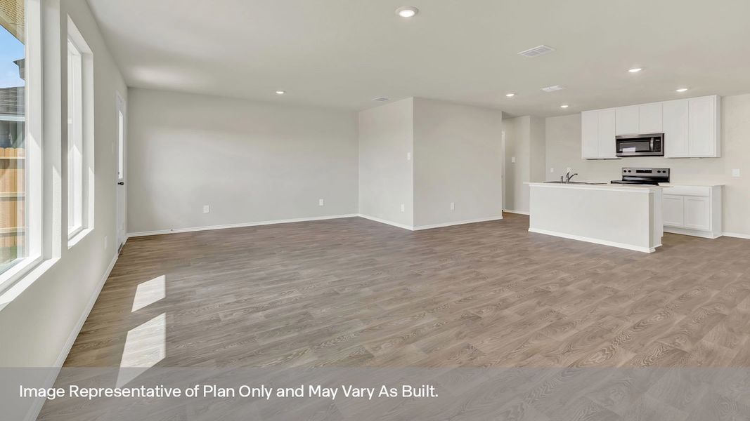 Spacious, unfurnished interior of a new home in Ladera, Luling (Image 13). Spacious, unfurnished interior of a new home in Ladera, Luling (Image 13).