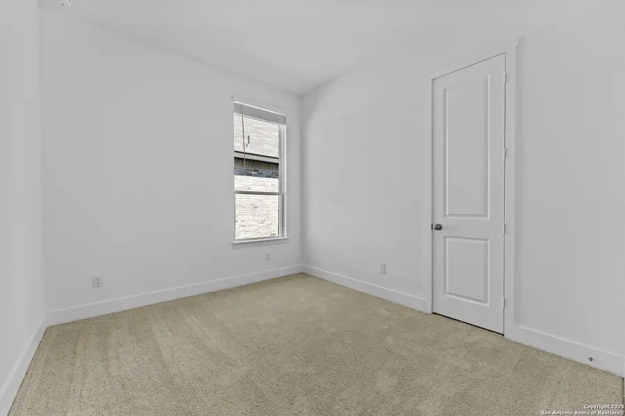 Spacious, unfurnished interior of a new home in , New Braunfels (Image 10). Spacious, unfurnished interior of a new home in , New Braunfels (Image 10).