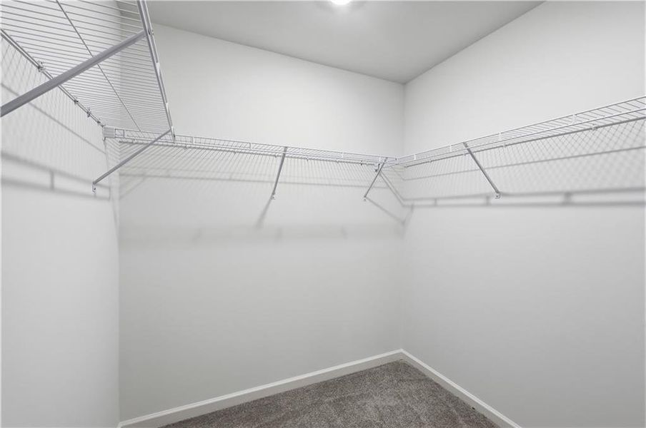 Spacious, unfurnished interior of a new home in Rosewood Farm, Lawrenceville (Image 19).