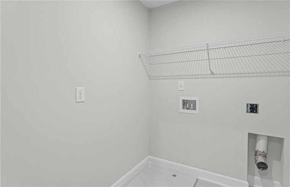 Spacious, unfurnished interior of a new home in Anderson Point, McDonough (Image 13).