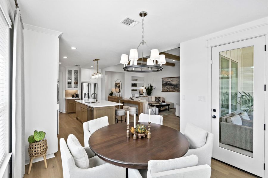 Furnished interior view inside a new home in , Bryan (Image 15).