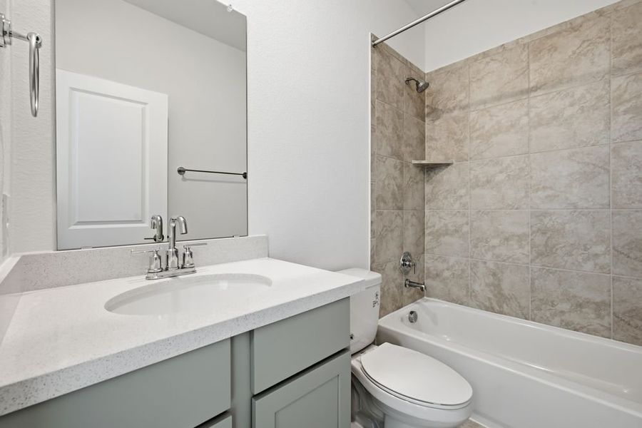 Furnished interior view inside a new home in Emory Crossing 50s, Hutto (Image 7).