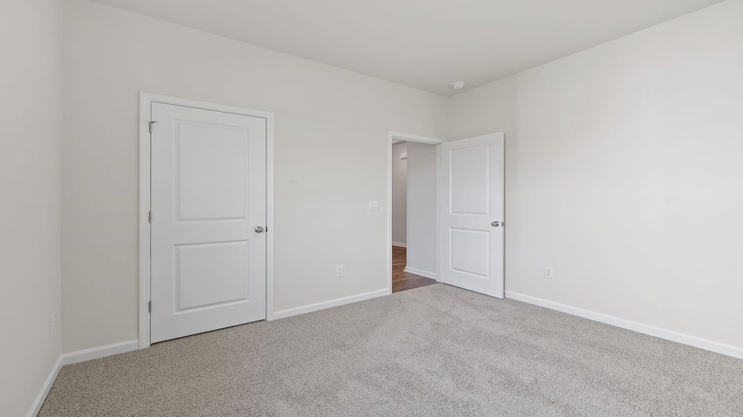 Spacious, unfurnished interior of a new home in Spring Ridge, Anderson (Image 16).