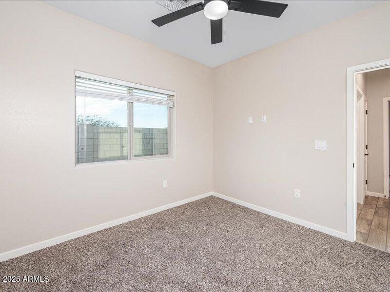 10-10879-Reef-Circle-10