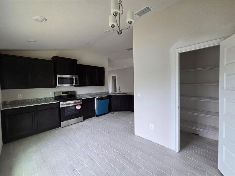 panty and breakfast nook