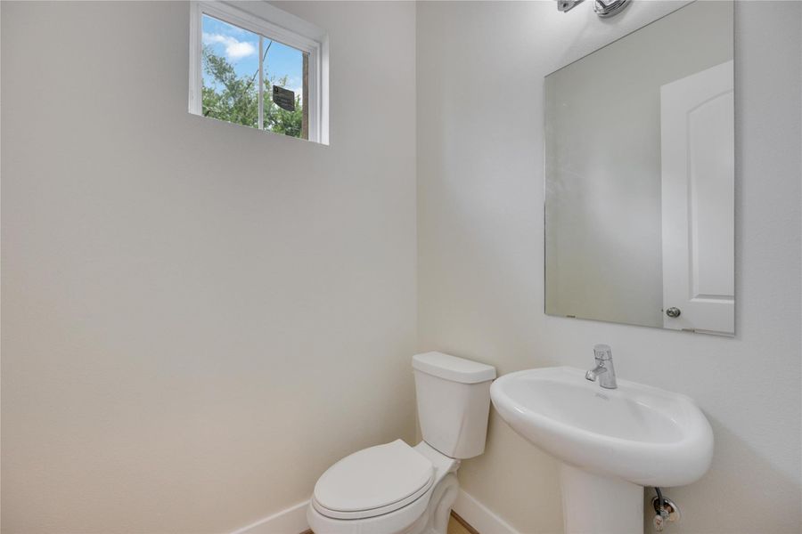 Image 20 of a home in .