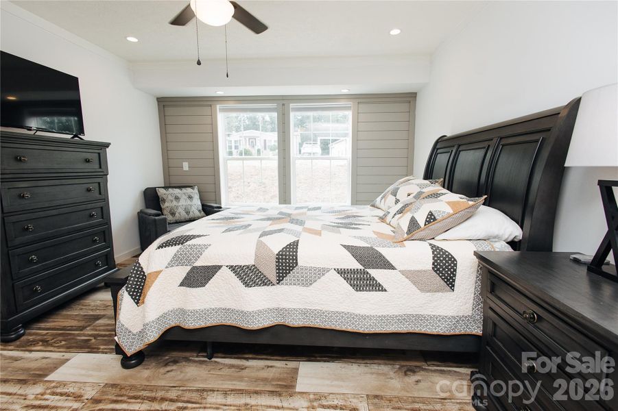 Furnished interior view inside a new home in , Nebo (Image 25).
