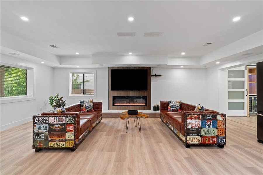 Furnished interior view inside a new home in , Atlanta (Image 22).