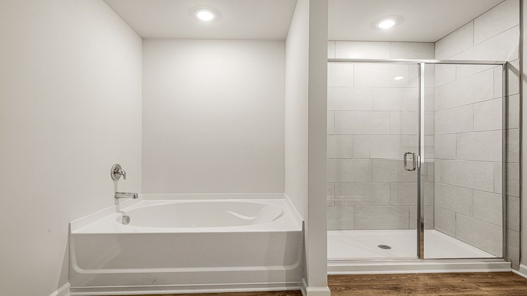 Furnished interior view inside a new home in Echo Glen, Stockbridge (Image 12).
