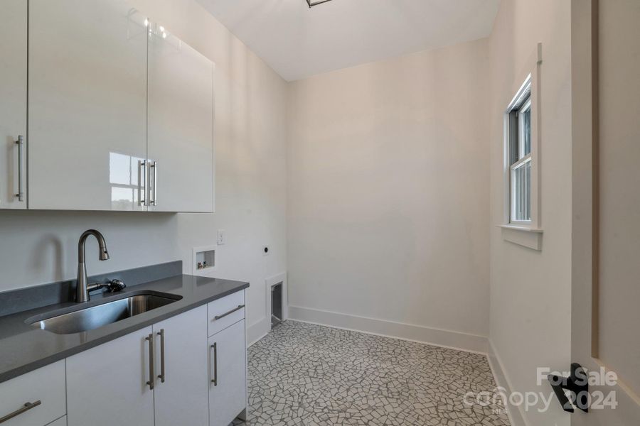 Furnished interior view inside a new home in , Charlotte (Image 32).