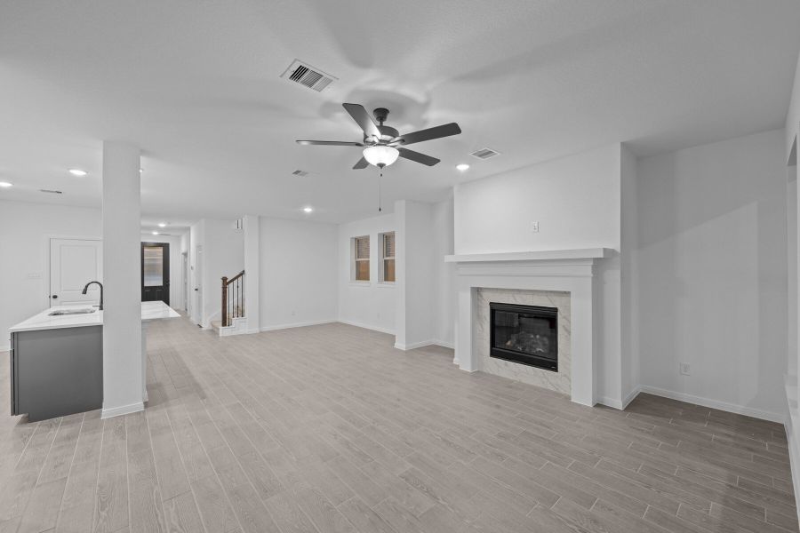 The Holly - Family Room The Holly - Family Room