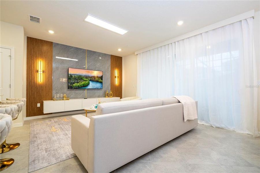 Furnished interior view inside a new home in Windsor Cay Resort, Clermont (Image 14).