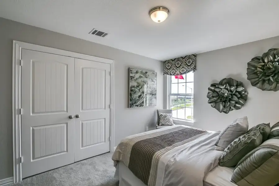 Representative furnished interior of a home built from the Fremont by CastleRock Communities in Lakesong, Grand Prairie (Image 30). Representative furnished interior of a home built from the Fremont by CastleRock Communities in Lakesong, Grand Prairie (Image 30).