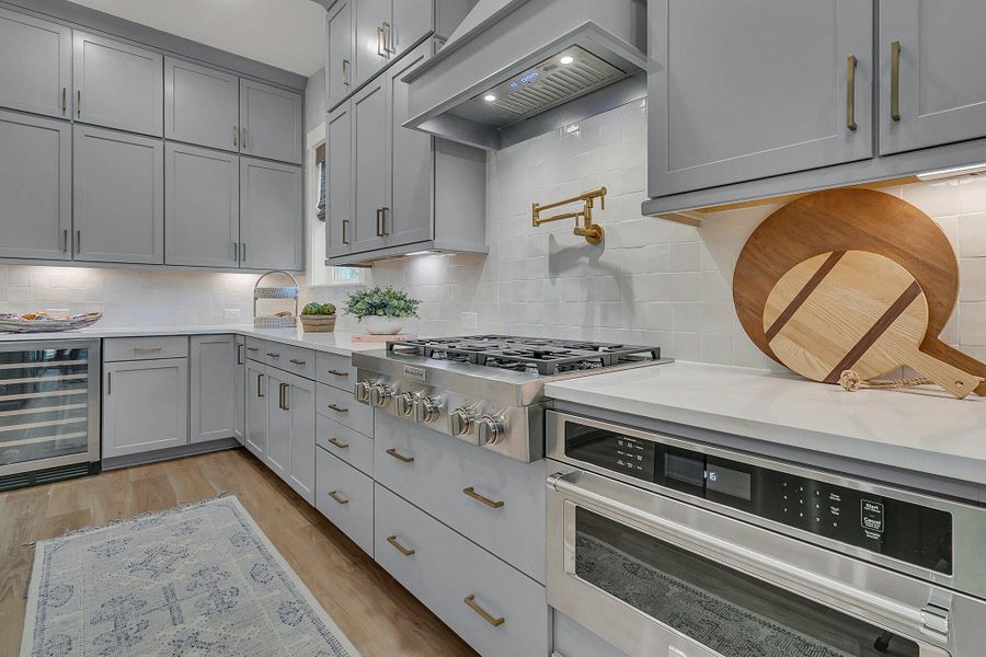 Furnished interior view inside a new home in Hidden Ponds Reserve, Awendaw (Image 6). Furnished interior view inside a new home in Hidden Ponds Reserve, Awendaw (Image 6).