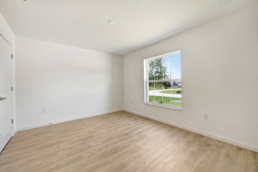 Spacious, unfurnished interior of a new home in Palm Bay & South Brevard, Palm Bay (Image 10).