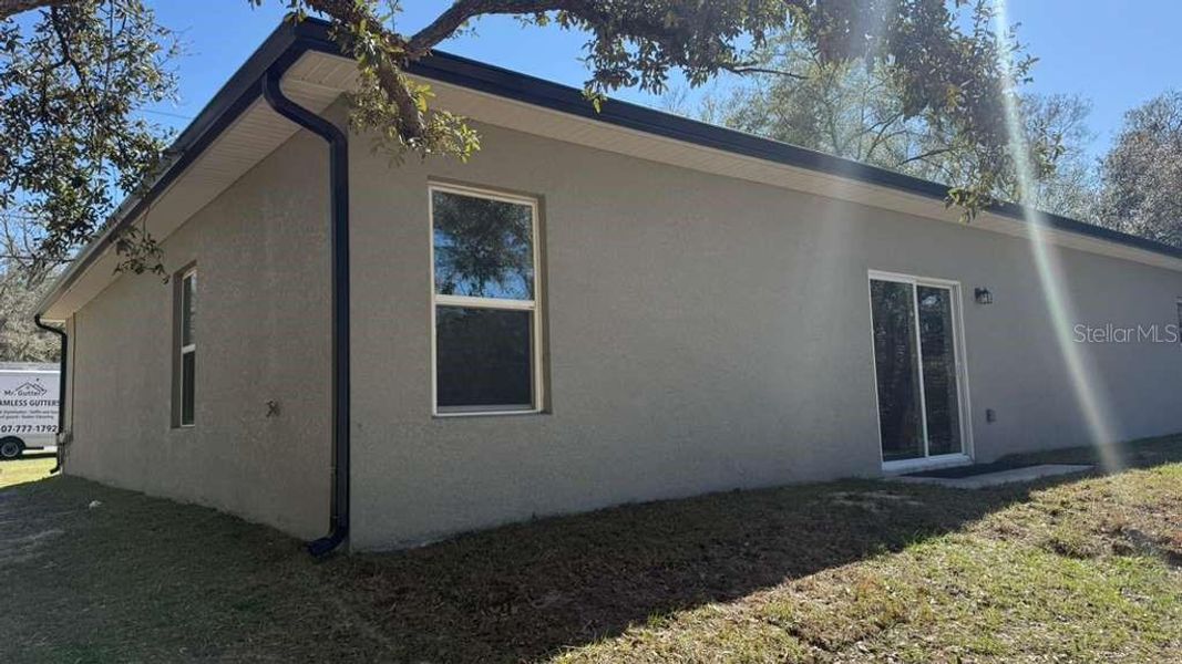 Exterior details and patio area of a home in , Citrus Springs (Image 4). Exterior details and patio area of a home in , Citrus Springs (Image 4).