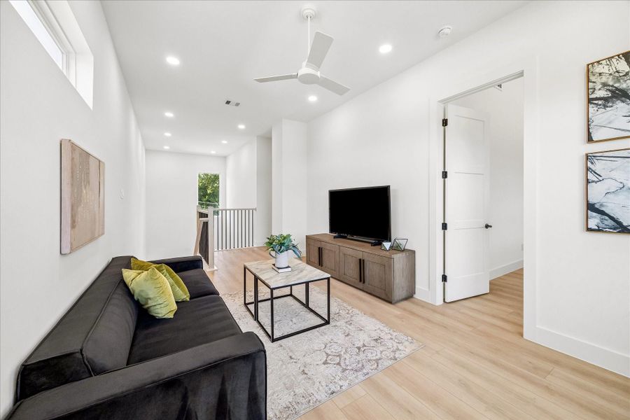 A flexible second living area designed to evolve with your lifestyle while maintaining the home’s clean architectural aesthetic.