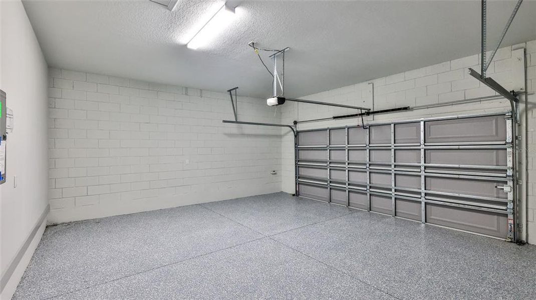 Spacious, unfurnished interior of a new home in , New Smyrna Beach (Image 23). Spacious, unfurnished interior of a new home in , New Smyrna Beach (Image 23).