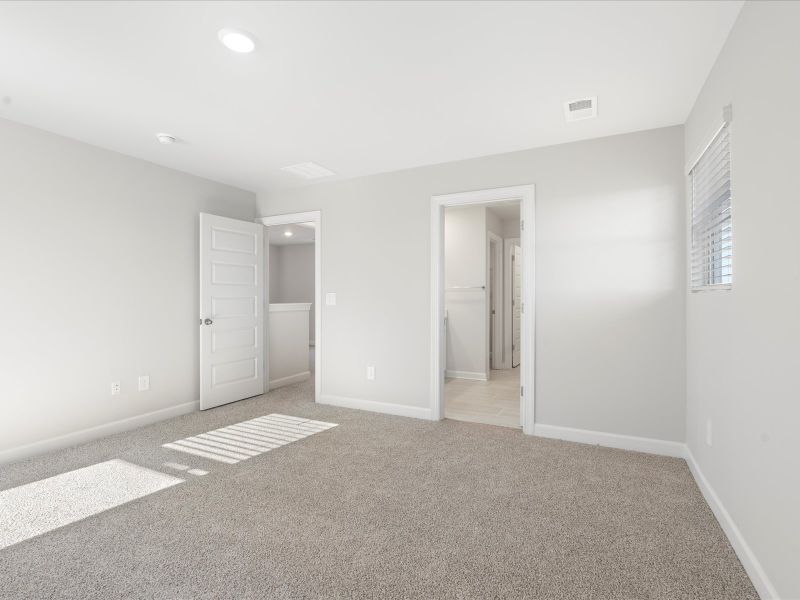 Welcome to the Dallas floorplan at The Village at White Pine.