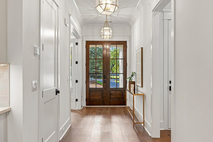 Spacious, unfurnished interior of a new home in , Mount Pleasant (Image 28).
