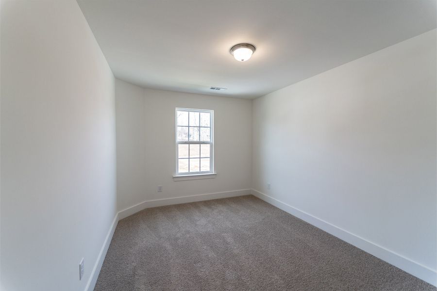 Spacious, unfurnished interior of a new home in Brush Creek, Fairview (Image 53).