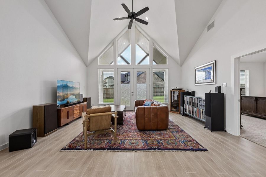 Furnished interior view inside a new home in Jubilee 45', 70', Hockley (Image 9).