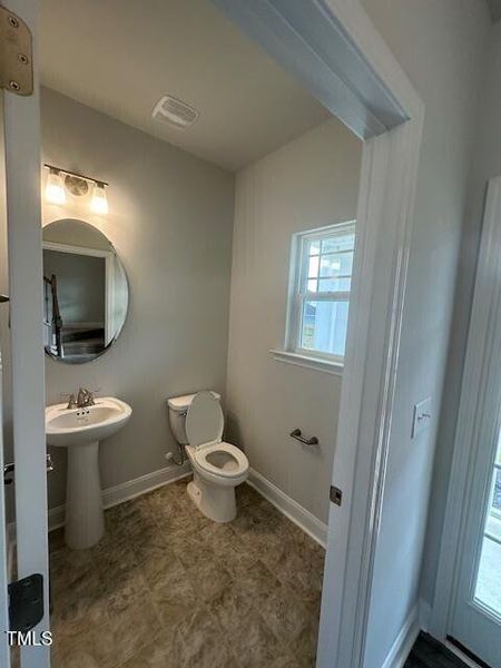 homesite 16 powder room