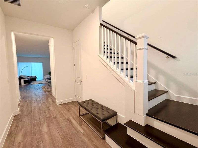 Furnished interior view inside a new home in , Winter Garden (Image 17).