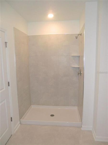 Image 29 of a home in Cascades: Grand Collection. Image 29 of a home in Cascades: Grand Collection.