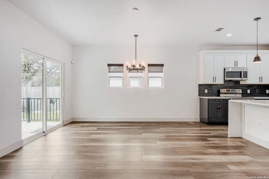 Spacious, unfurnished interior of a new home in , Spring Branch (Image 16).