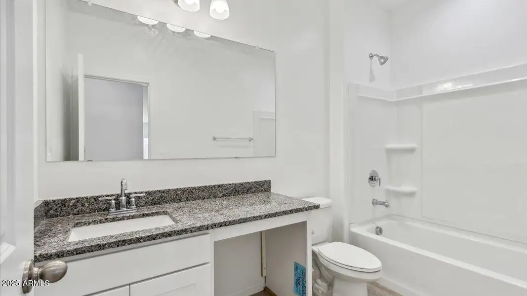 Caroline bathroom Caroline bathroom