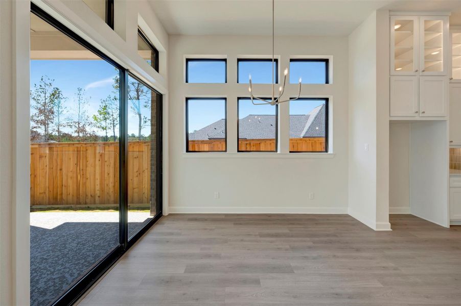 Image 35 of a home in Kresston.