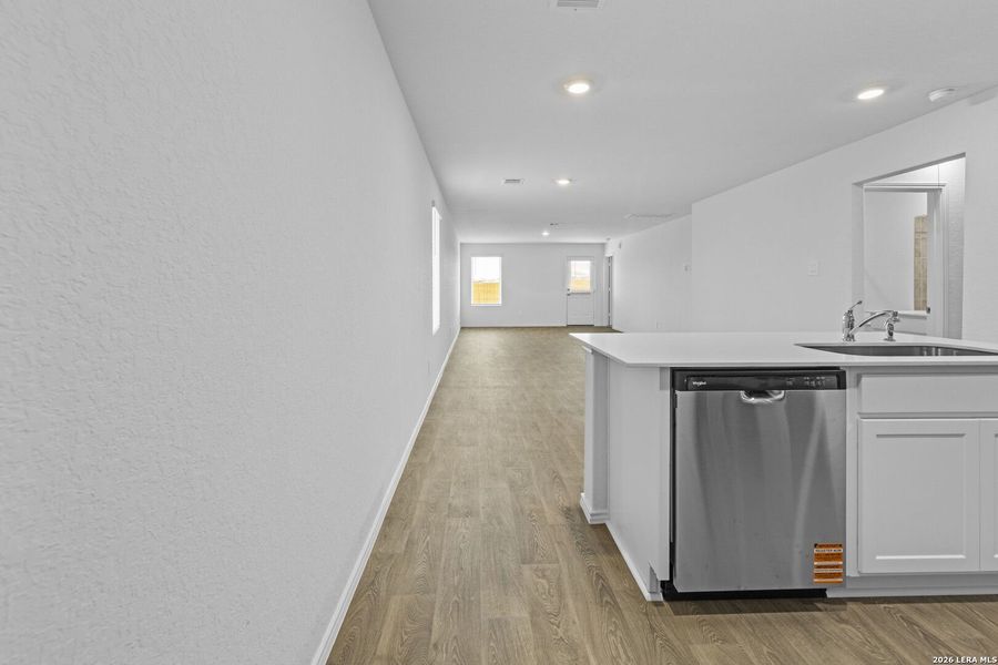 Spacious, unfurnished interior of a new home in Hickory Ridge, Elmendorf (Image 12).
