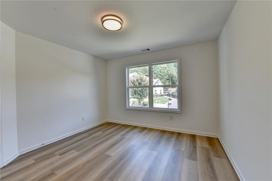 Spacious, unfurnished interior of a new home in , Gainesville (Image 61).