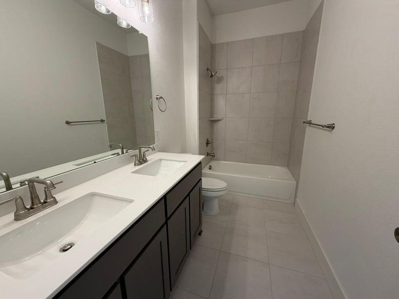 Furnished interior view inside a new home in Eagle Ridge Estates, Weatherford (Image 6). Furnished interior view inside a new home in Eagle Ridge Estates, Weatherford (Image 6).