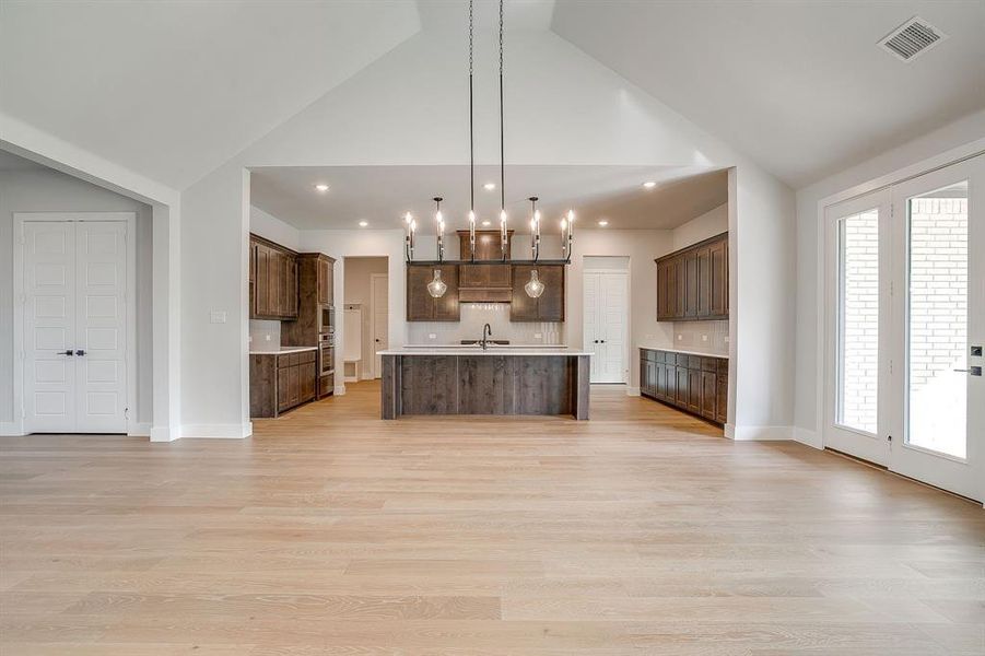 Image 39 of a home in Waterfall Ranch.