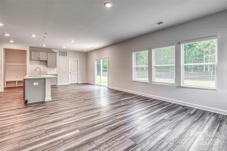 Spacious, unfurnished interior of a new home in Harper Landing, Stanley (Image 7).