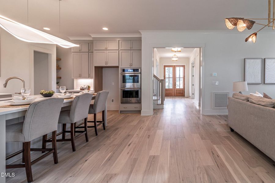 401_STABLE_VALLEY_INTERIOR_26