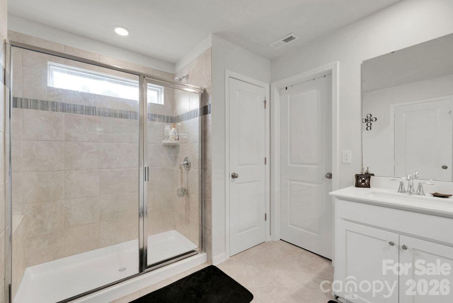 Furnished interior view inside a new home in Falls Cove at Lake Norman, Troutman (Image 26).