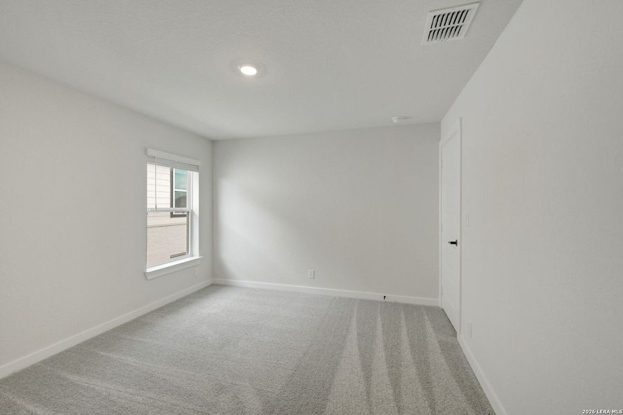 Spacious, unfurnished interior of a new home in Mayfair - Select Garden Series, New Braunfels (Image 12).