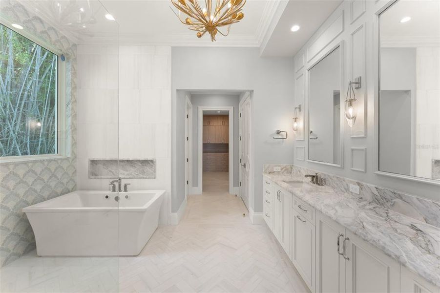 Furnished interior view inside a new home in , Windermere (Image 31).
