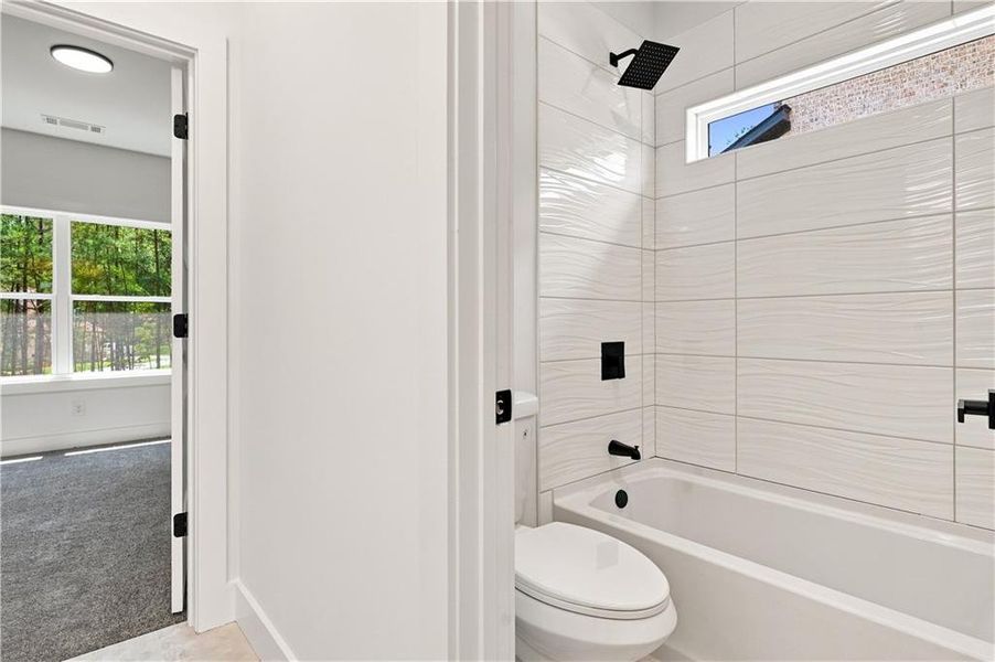 Furnished interior view inside a new home in , Fairburn (Image 17).