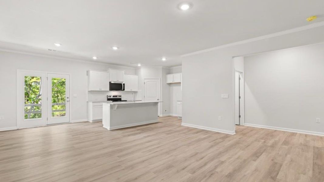 Spacious, unfurnished interior of a new home in Falcon Landing, Gainesville (Image 13). Spacious, unfurnished interior of a new home in Falcon Landing, Gainesville (Image 13).