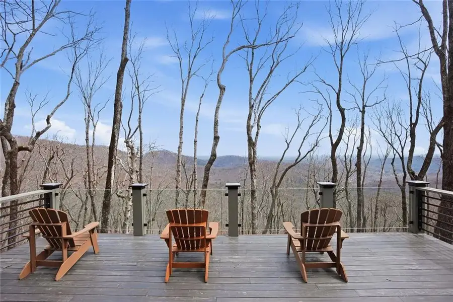 Community amenities in , Jasper (Image 36).