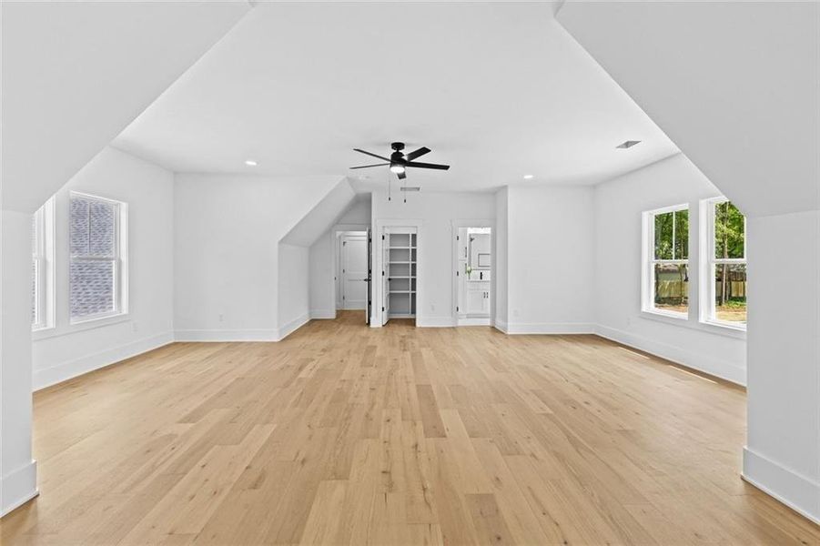 Spacious, unfurnished interior of a new home in , Monroe (Image 59).