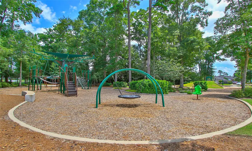 Image 13 of a home in The Woodlands Hills. Image 13 of a home in The Woodlands Hills.