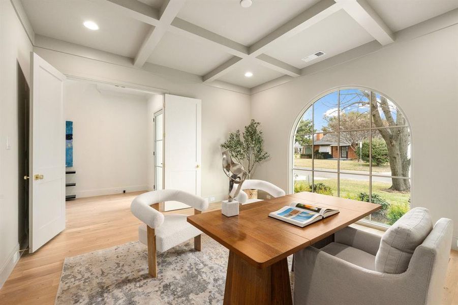 Furnished interior view inside a new home in , Dallas (Image 9).